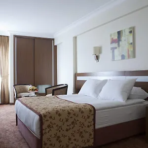 4* فندق أتالاي