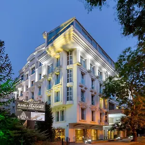 Limak Ambassadore Hotell